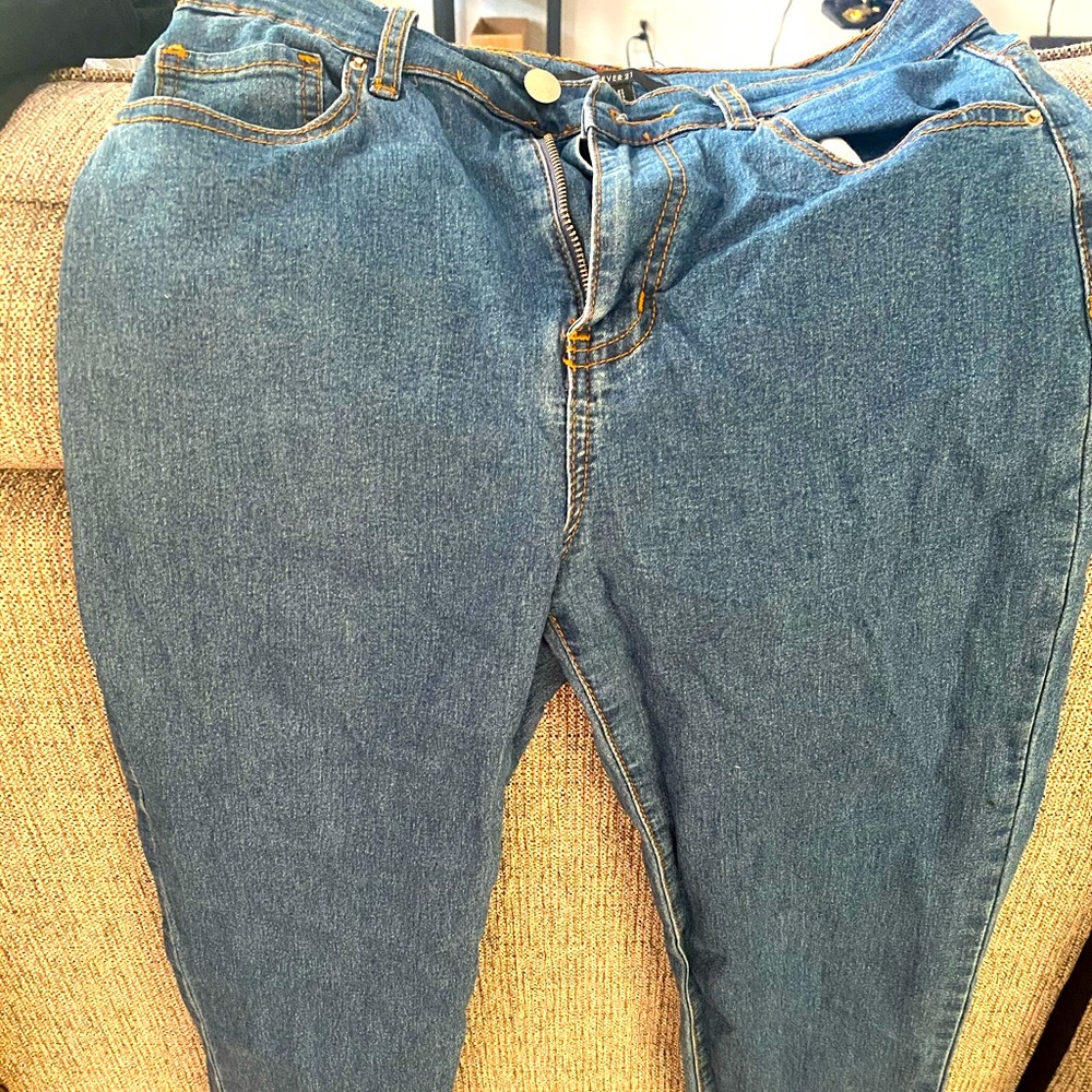Forever 21 skinny jeans